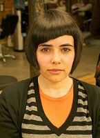 fryzury krótkie - uczesanie damskie z włosów krótkich zdjęcie numer 128